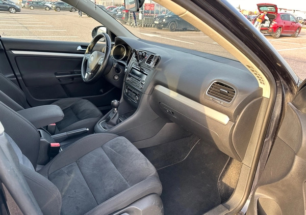 Volkswagen Golf cena 20500 przebieg: 221500, rok produkcji 2011 z Gdańsk małe 191